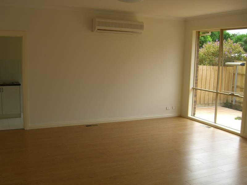 64 Roslyn Street, Burwood VIC 3125