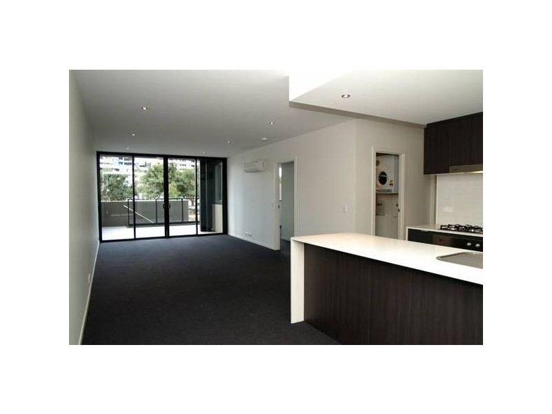 14/801 Bourke Street, Docklands VIC 3008