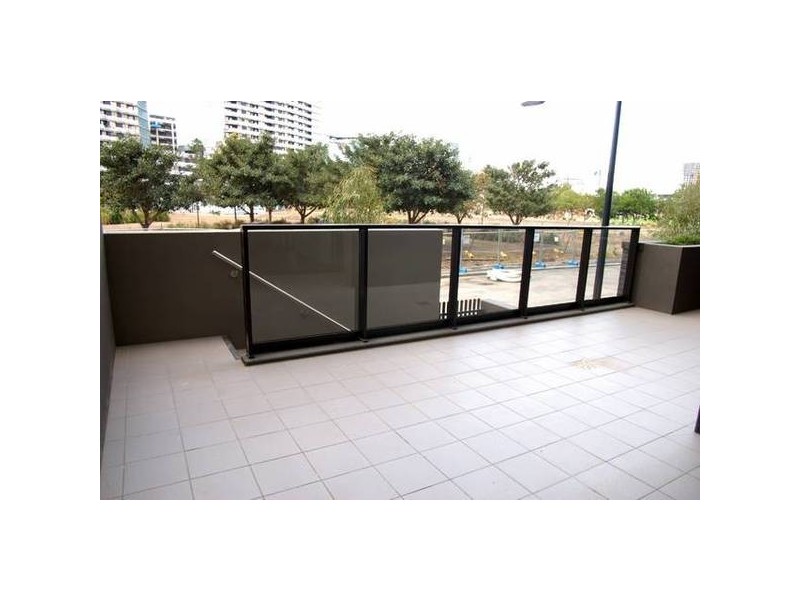 14/801 Bourke Street, Docklands VIC 3008