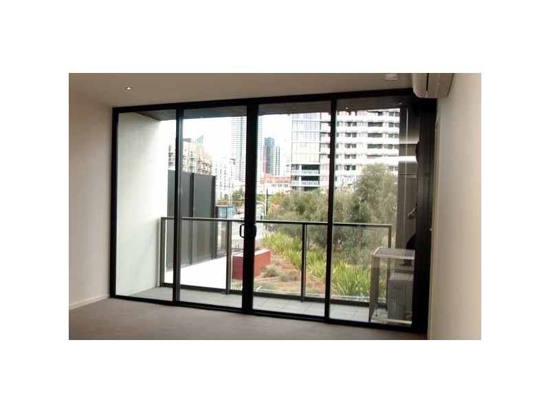 22/801 Bourke Street, Docklands VIC 3008