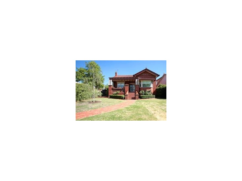 242 Canterbury rd, Canterbury VIC 3126
