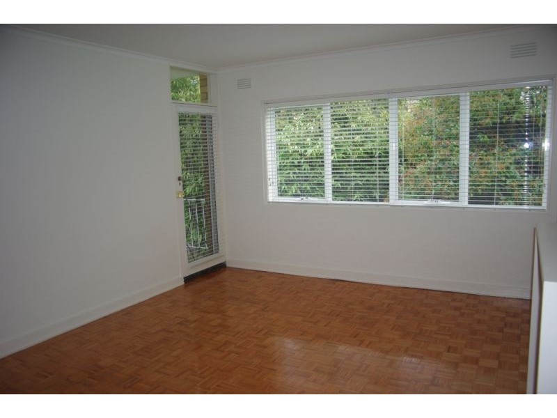 7/43 Inglesby Road, Camberwell VIC 3124