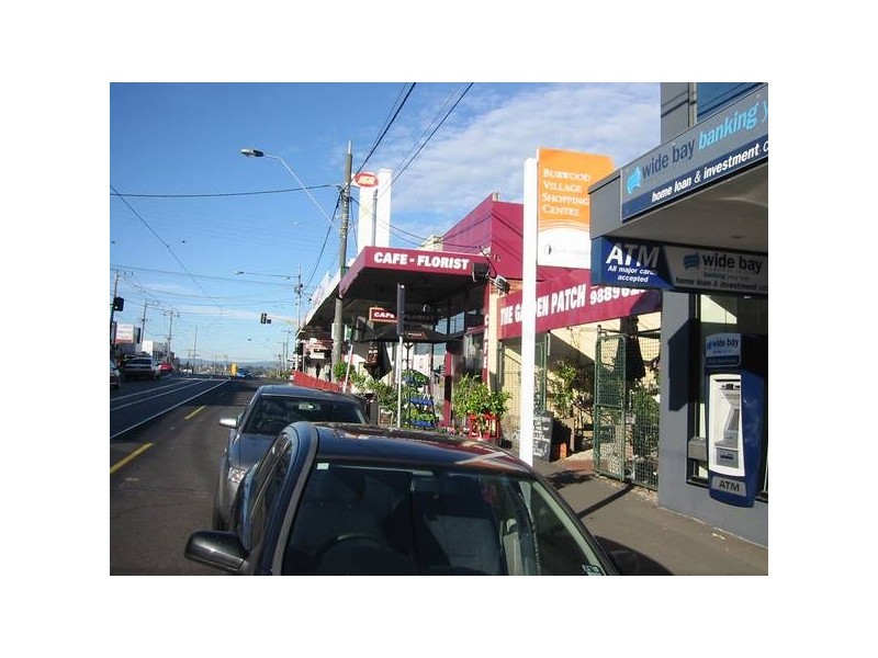 Toorak Road, Camberwell VIC 3124