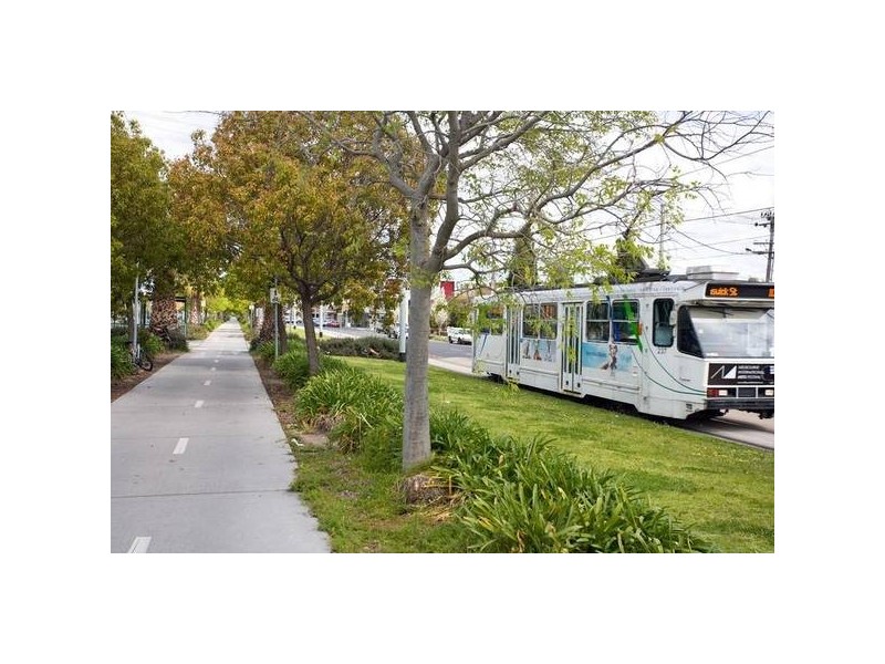 1/297 St Georges Road, Northcote VIC 3070