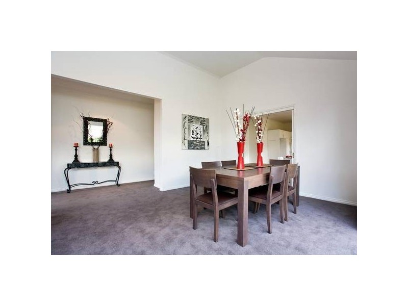 2/5 Payne Street, Surrey Hills VIC 3127