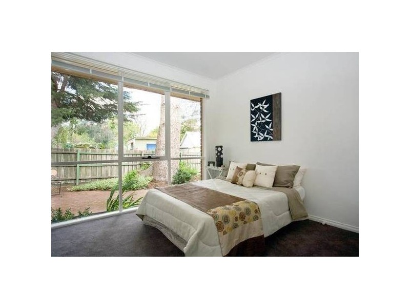2/5 Payne Street, Surrey Hills VIC 3127