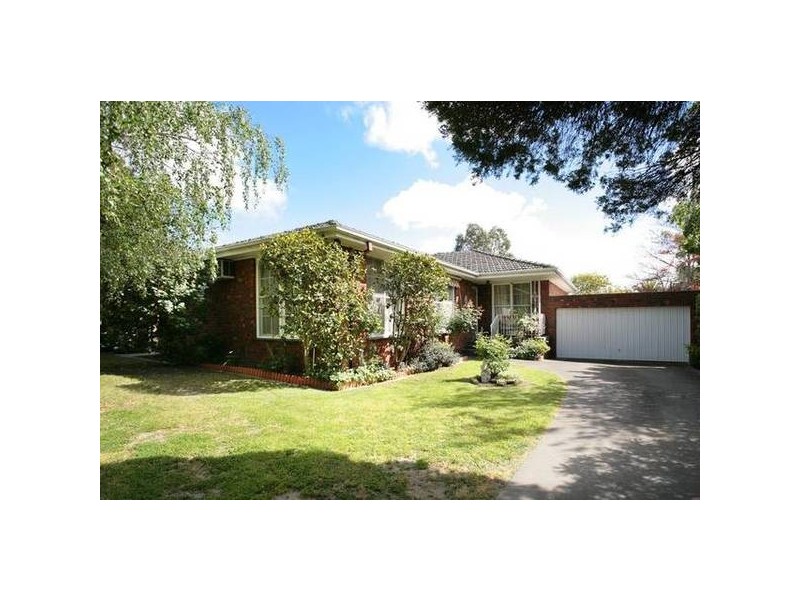 2/27 Trafalgar Street, Mont Albert VIC 3127