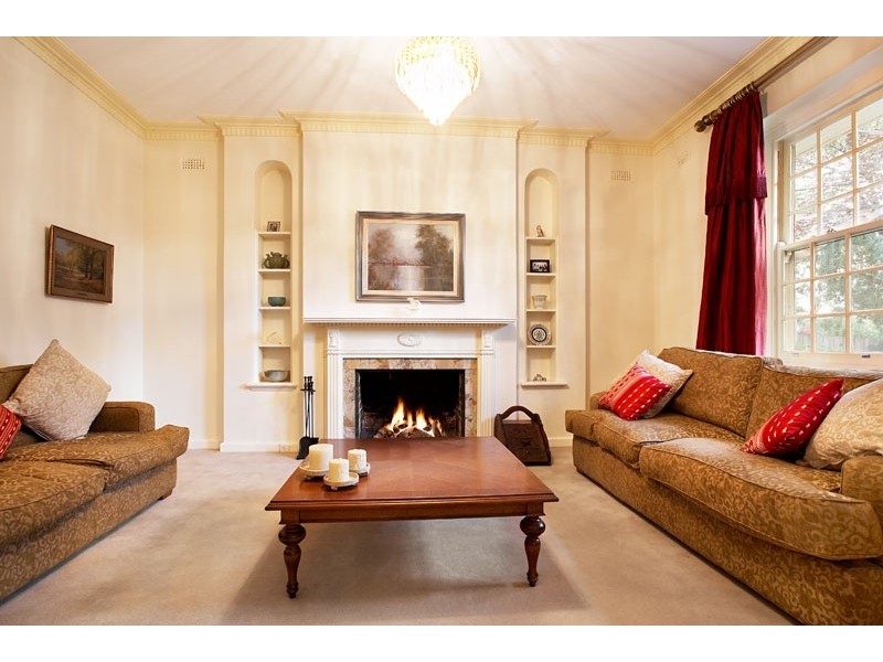 19A Trafalgar Road, Camberwell VIC 3124