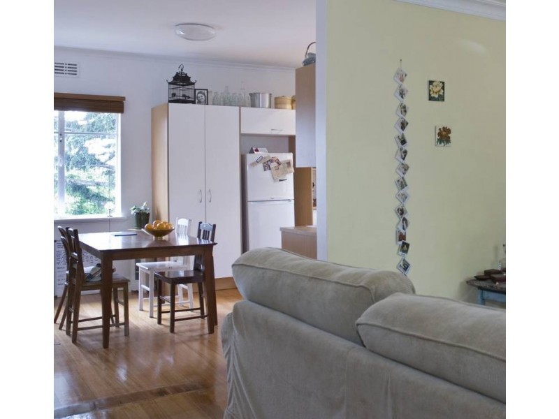 29 Second Ave (Corner Burke Road), Kew VIC 3101