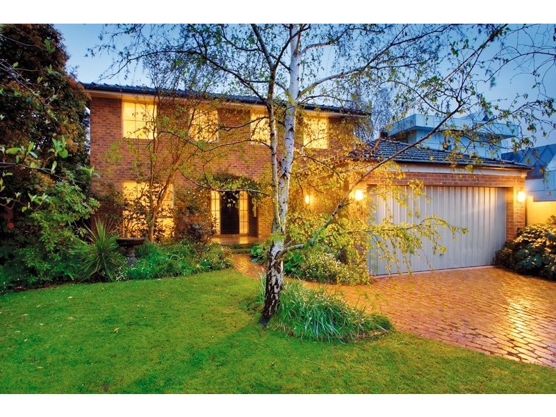 8 Kooyongkoot Road, Hawthorn VIC 3122