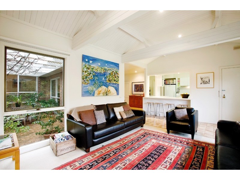 8 Kooyongkoot Road, Hawthorn VIC 3122