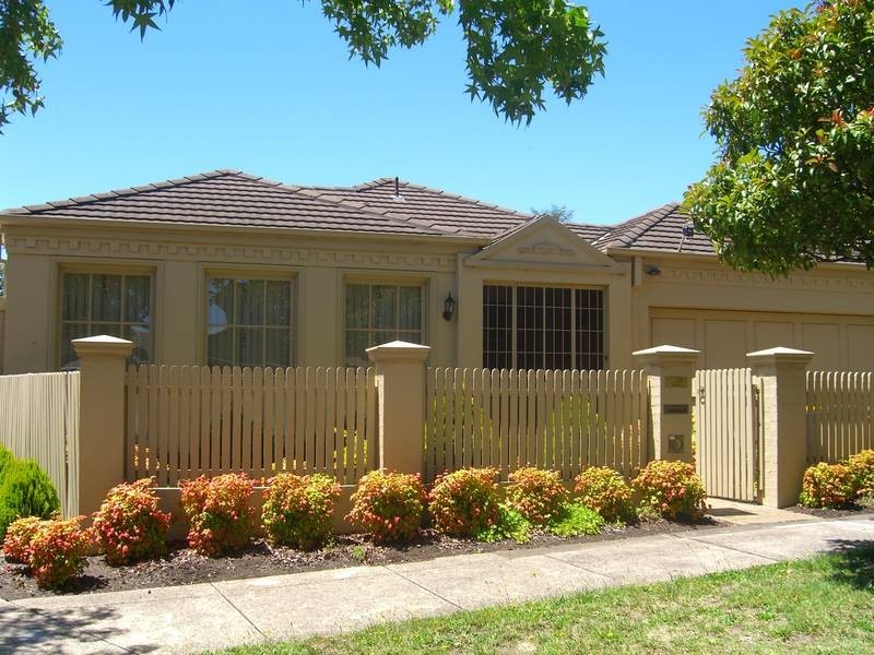 2/2 Glyndon Rd, Camberwell VIC 3124