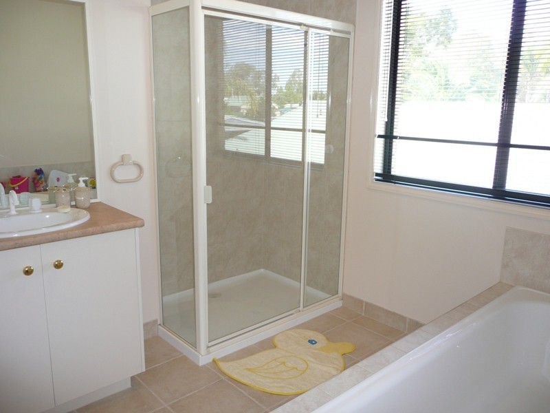 33 Bailey Street, Bundalong VIC 3730