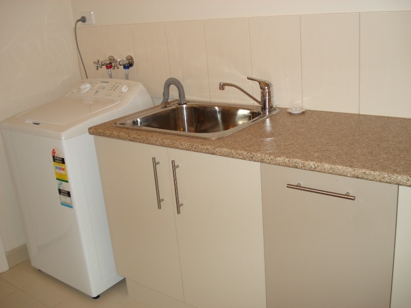 6 Wing Crescent, Mulwala NSW 2647