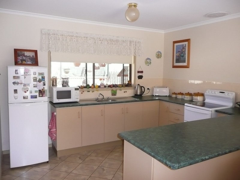 2/41 Hovel Street, Yarrawonga VIC 3730