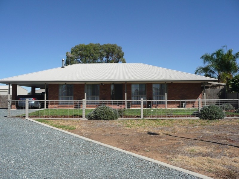 5 McCarthy Close, Yarrawonga VIC 3730