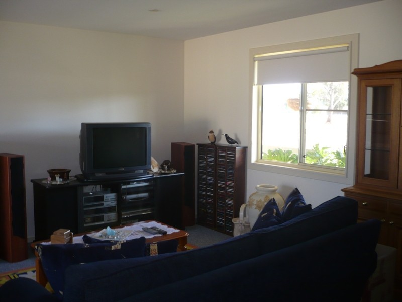 37 Pasley Street, Bundalong VIC 3730