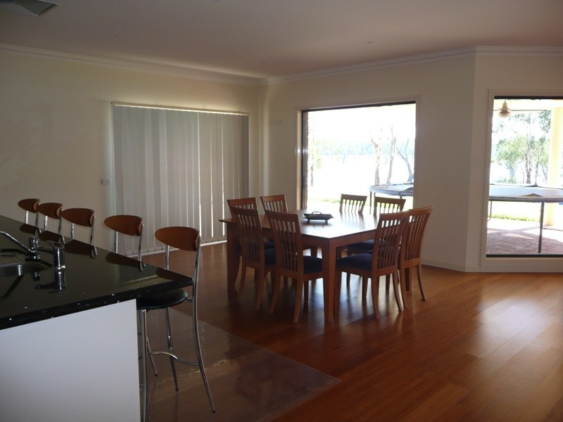 16 Lakeside Drive, Bundalong VIC 3730