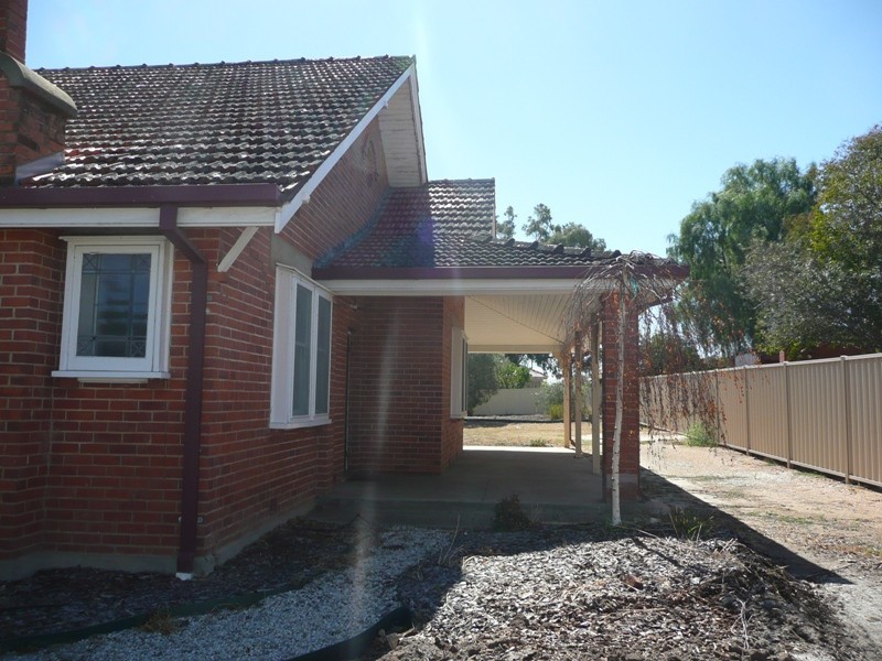 4 Piper Street, Yarrawonga VIC 3730