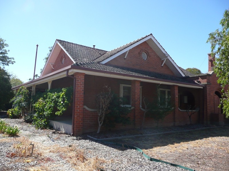 4 Piper Street, Yarrawonga VIC 3730