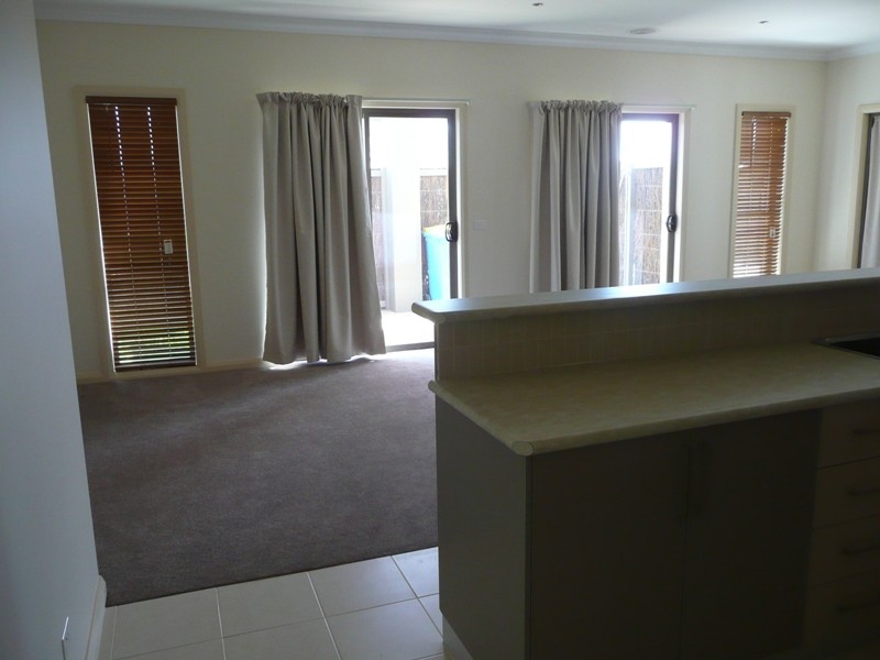 2/9 Fiona Drive, Yarrawonga VIC 3730