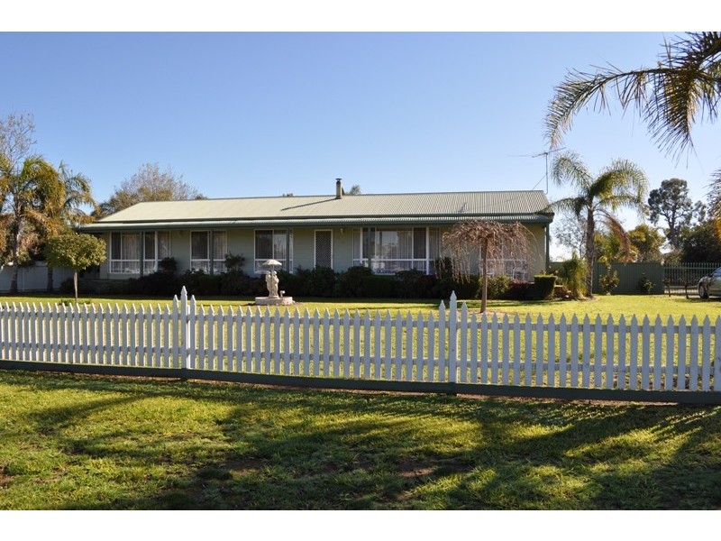 42 Corowa Road, Mulwala NSW 2647