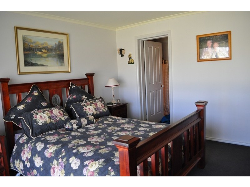 42 Corowa Road, Mulwala NSW 2647