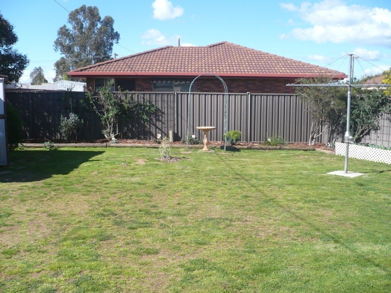 14 Hazelle Court, Yarrawonga VIC 3730