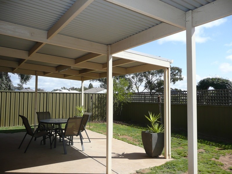 9 Anglers Close, Mulwala NSW 2647