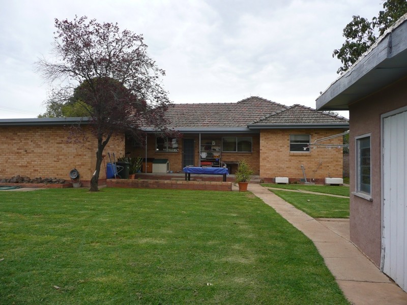 1 Oaten Street, Yarrawonga VIC 3730