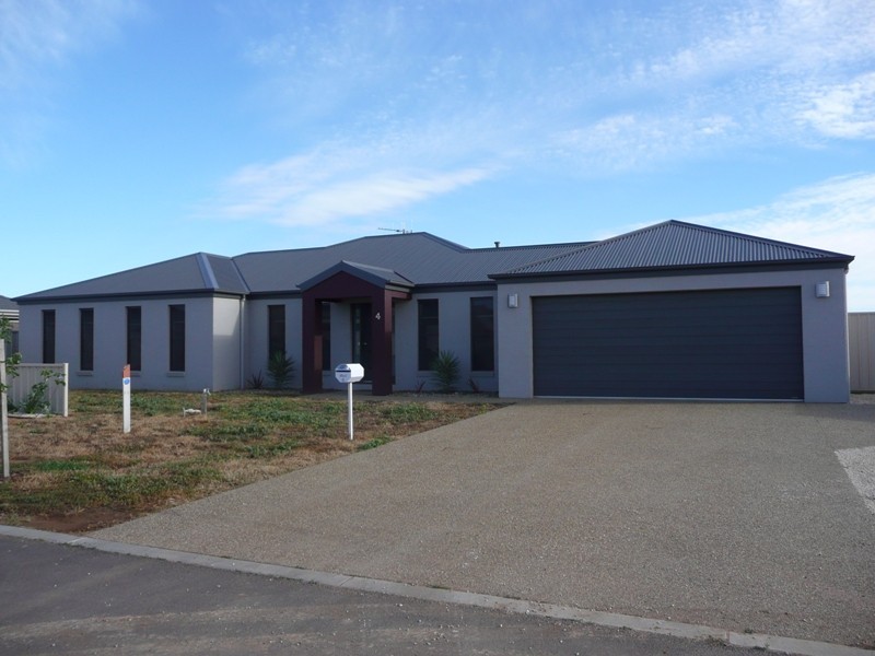 4 Wonga Place, Yarrawonga VIC 3730