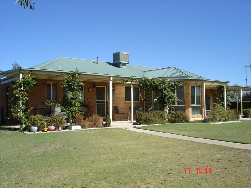21 James Lillis Drive, Yarrawonga VIC 3730