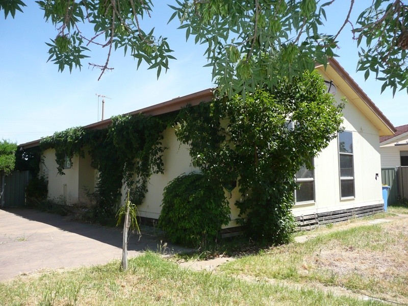30 McLean Street, Yarrawonga VIC 3730