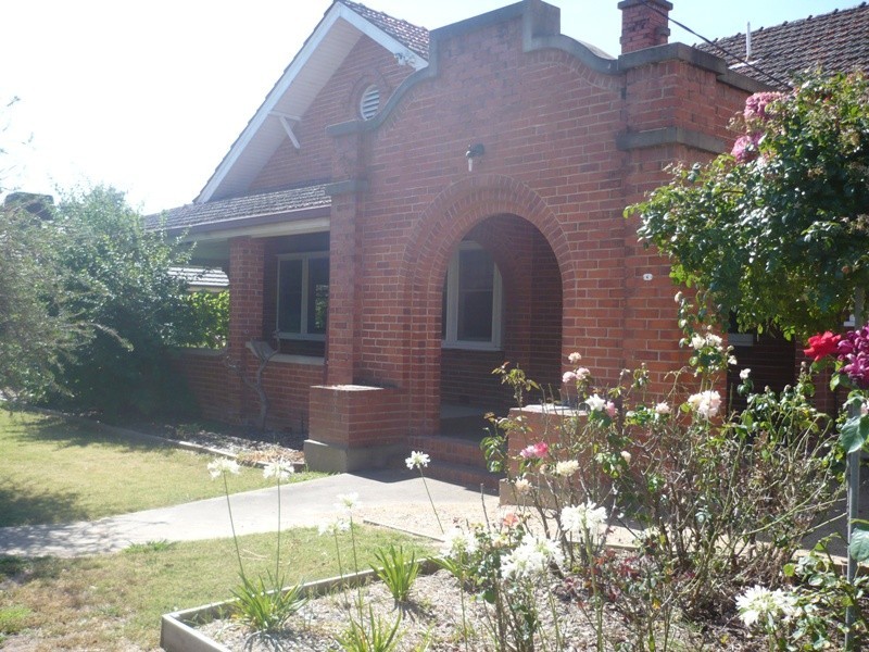 4 Piper Street, Yarrawonga VIC 3730