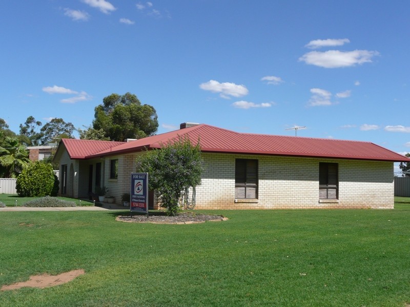 17 Graham Avenue, Bundalong VIC 3730