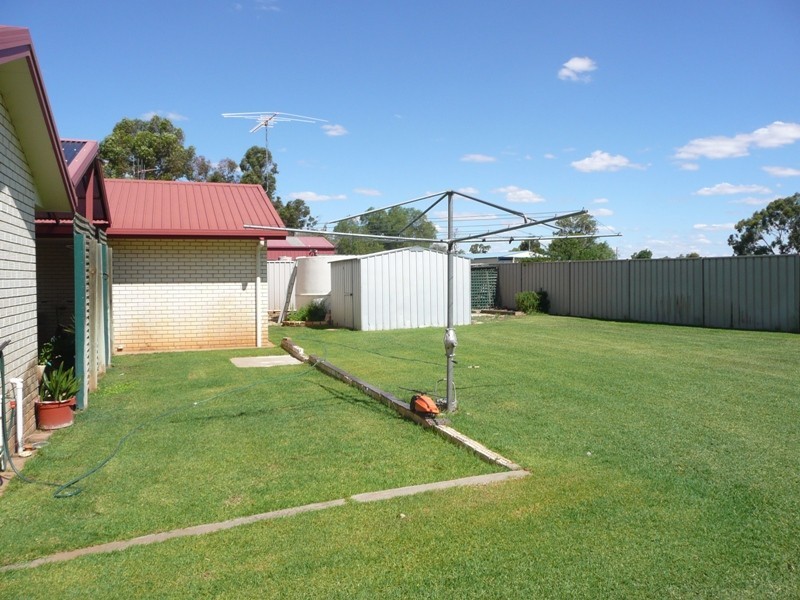 17 Graham Avenue, Bundalong VIC 3730