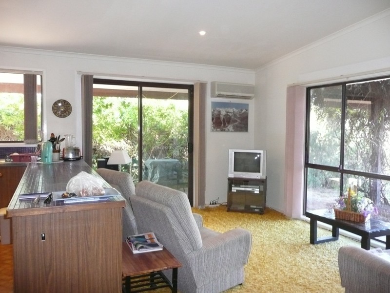 69 Graham Avenue, Bundalong VIC 3730
