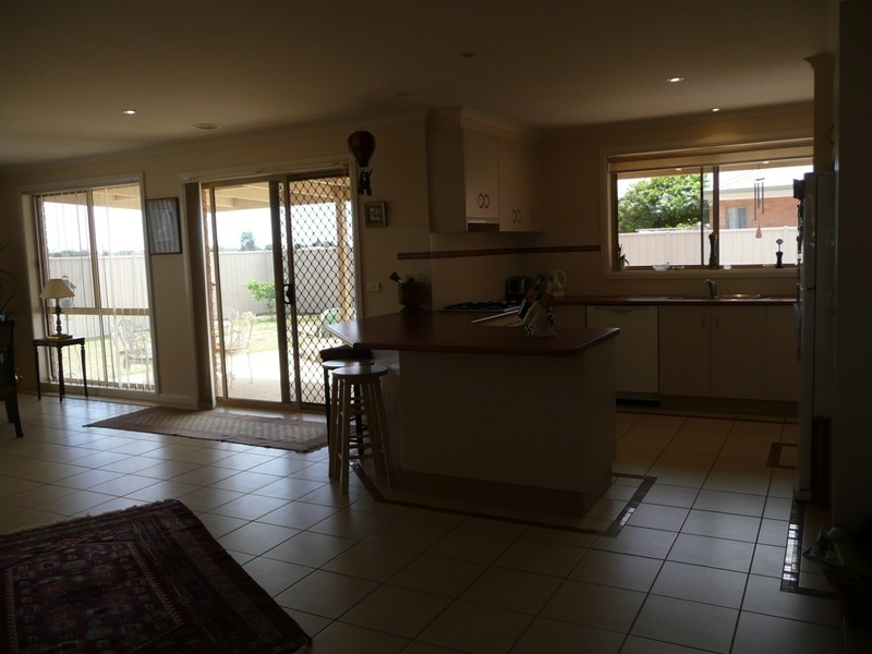 54 Steneker Crescent, Yarrawonga VIC 3730