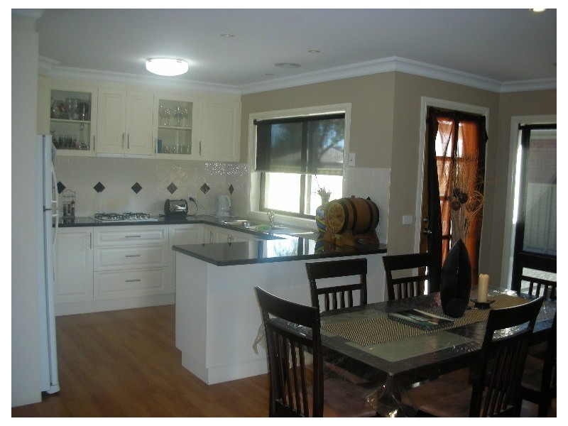 7 Anglers Close, Mulwala NSW 2647