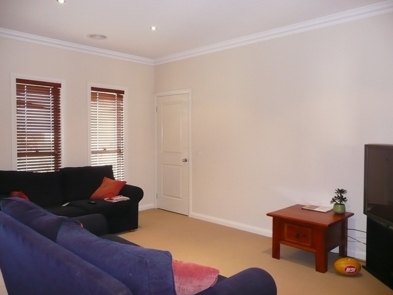 1/9 Fiona Drive, Yarrawonga VIC 3730