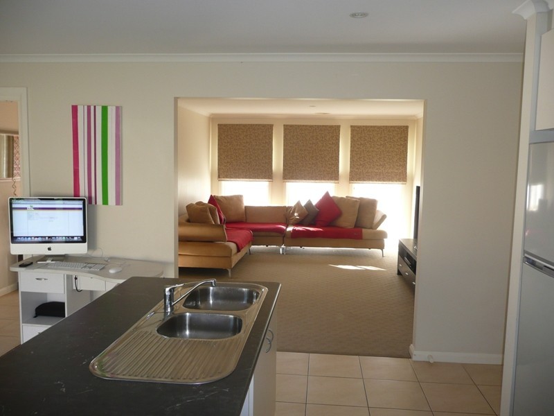 1 Champagne Crescent, Yarrawonga VIC 3730