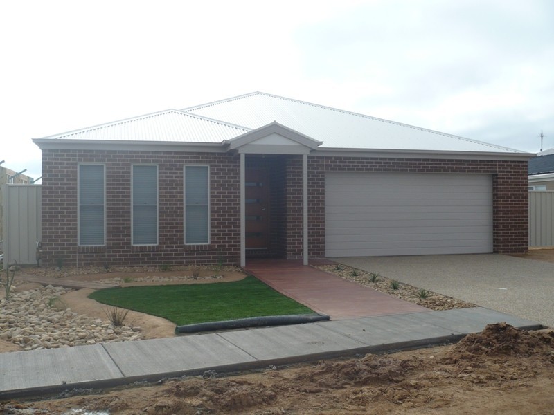 69 Lakeviews Circuit, Yarrawonga VIC 3730