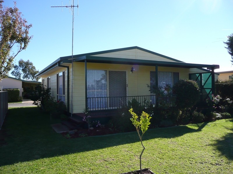 Site 320 Sun Country Holiday Village, Mulwala NSW 2647