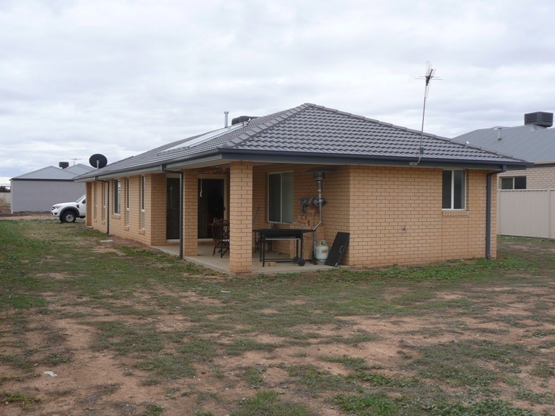 2 Chisnall Court, Yarrawonga VIC 3730