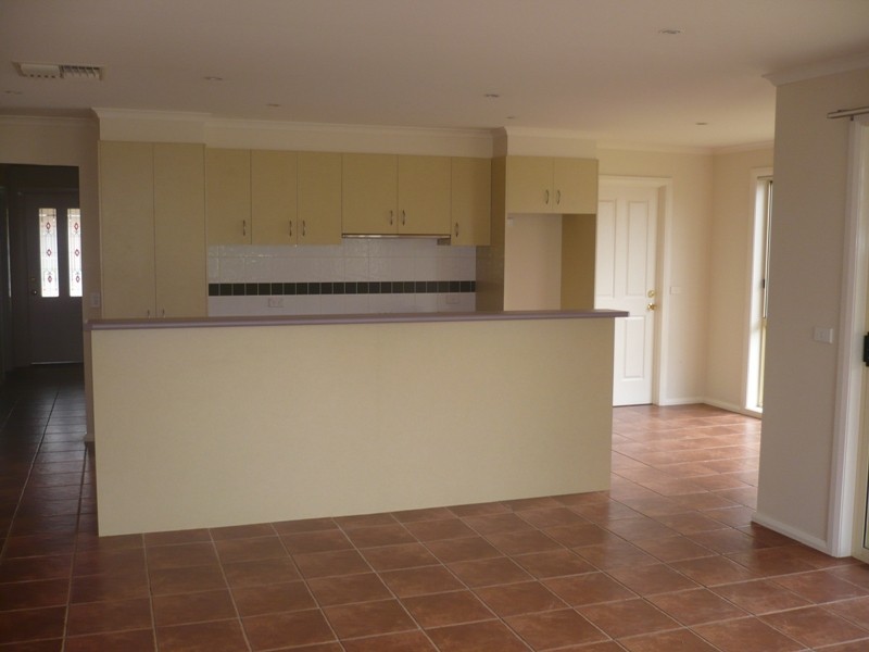 30 Kathryn Crescent, Yarrawonga VIC 3730