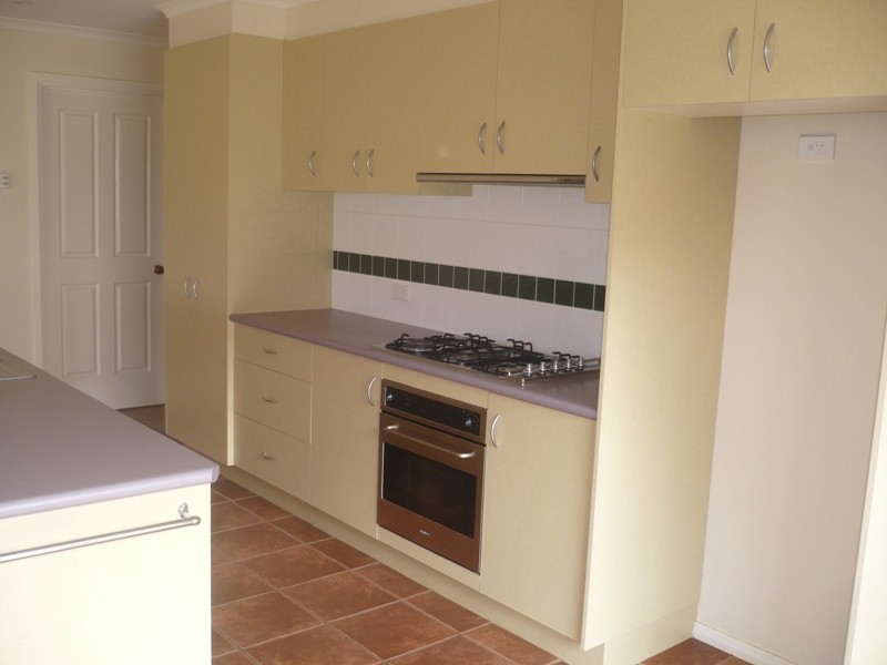 30 Kathryn Crescent, Yarrawonga VIC 3730