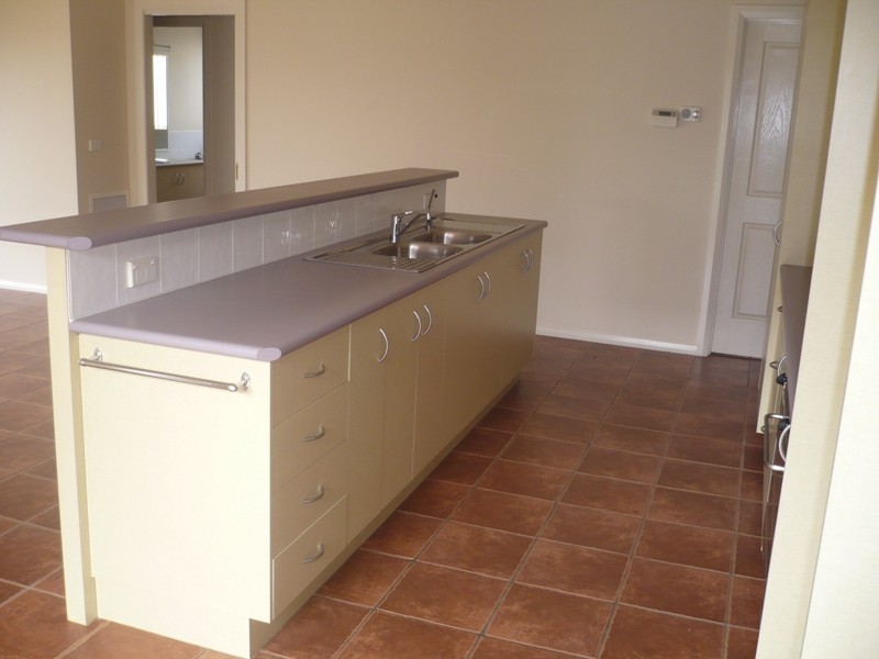 30 Kathryn Crescent, Yarrawonga VIC 3730