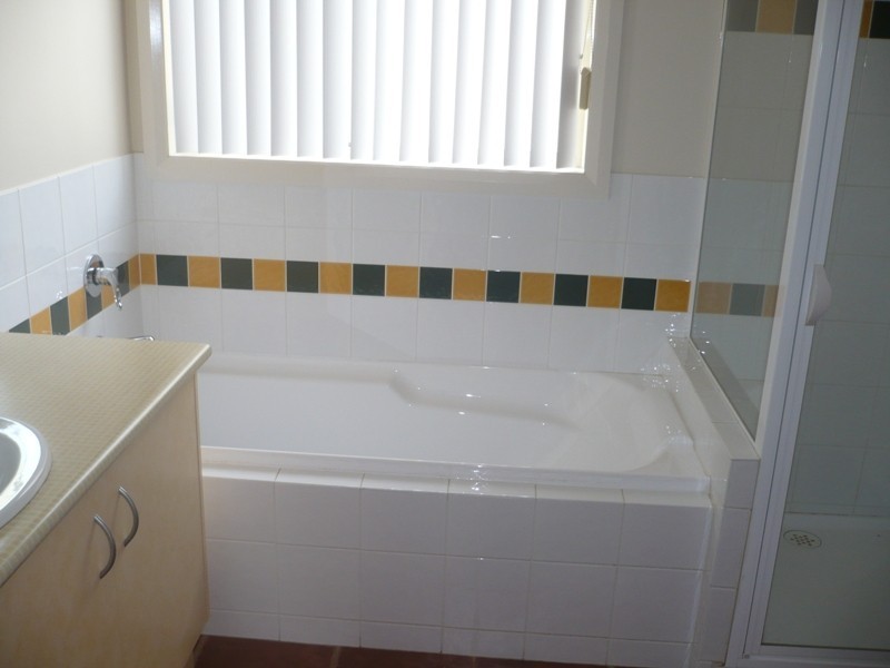 30 Kathryn Crescent, Yarrawonga VIC 3730