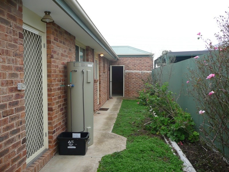 2/57 Hovell Street, Yarrawonga VIC 3730