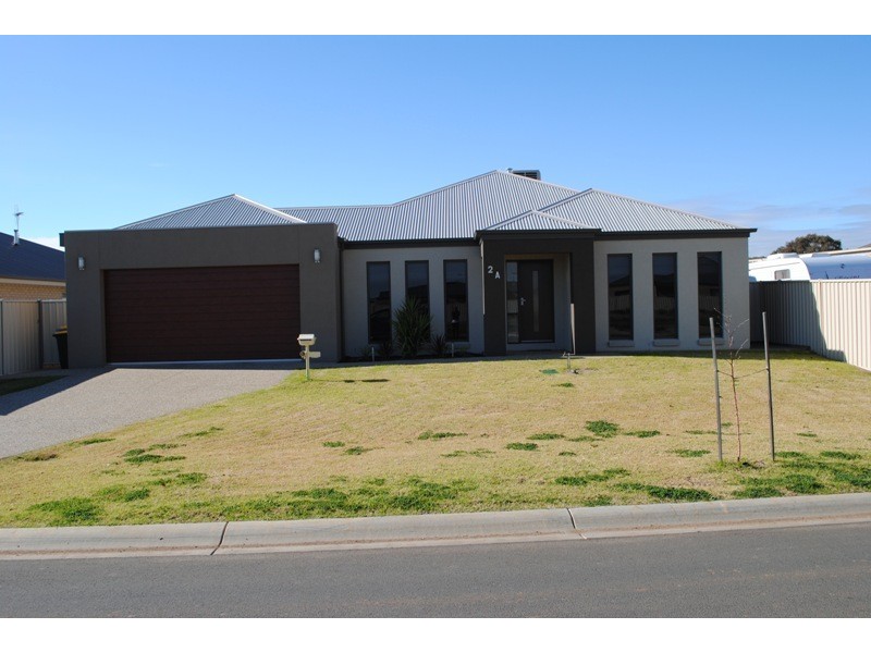 2a LaBamba Drive, Yarrawonga VIC 3730